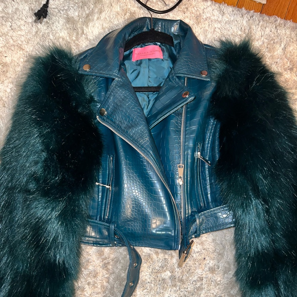 Puffy sleeve jacket